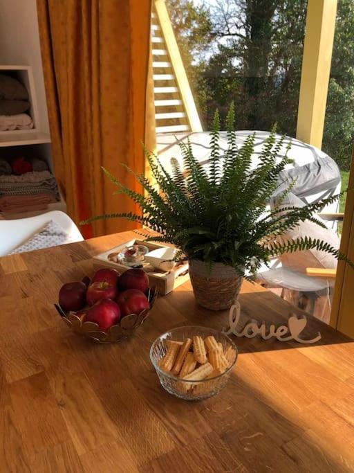 Holiday House Hona Lux Velike Lasce Extérieur photo
