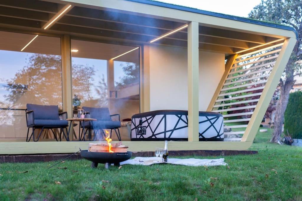 Holiday House Hona Lux Velike Lasce Extérieur photo