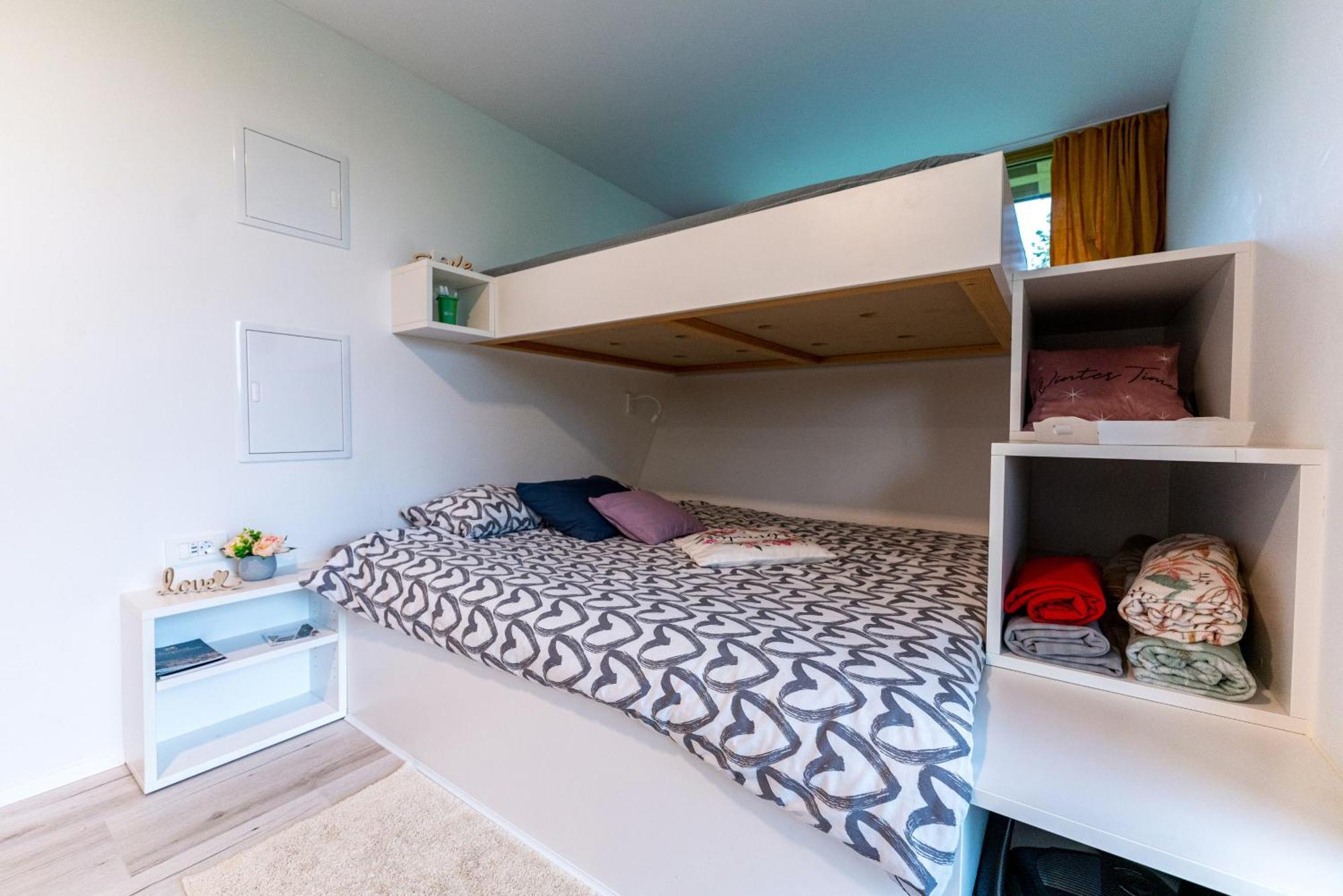 Holiday House Hona Lux Velike Lasce Extérieur photo