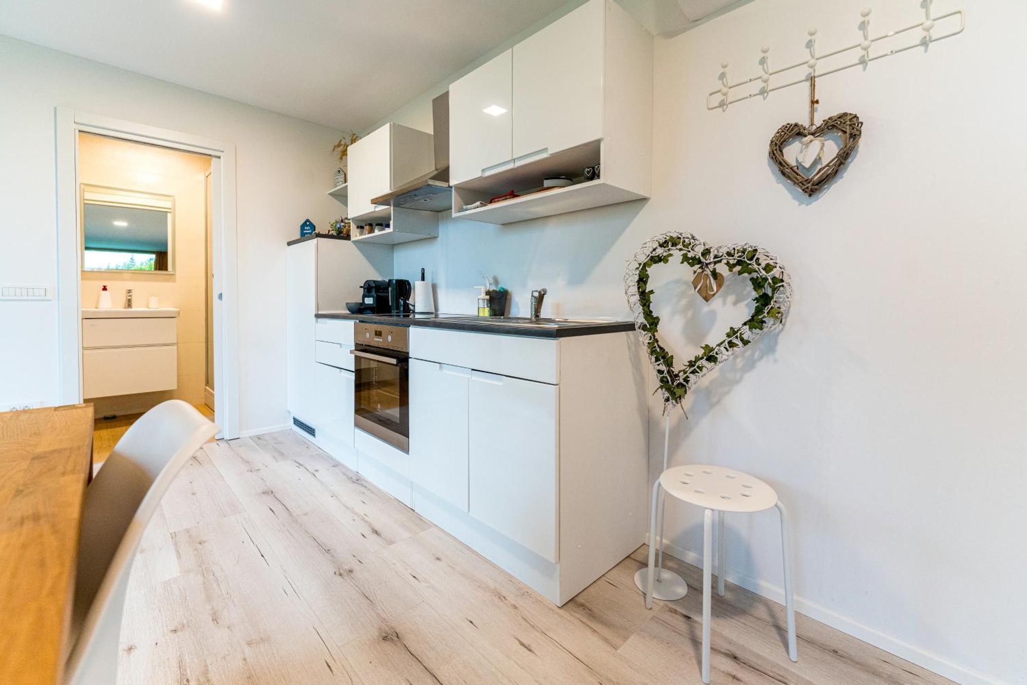 Holiday House Hona Lux Velike Lasce Extérieur photo