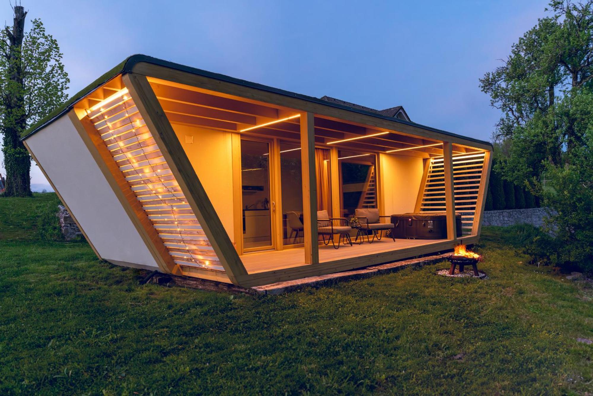 Holiday House Hona Lux Velike Lasce Extérieur photo